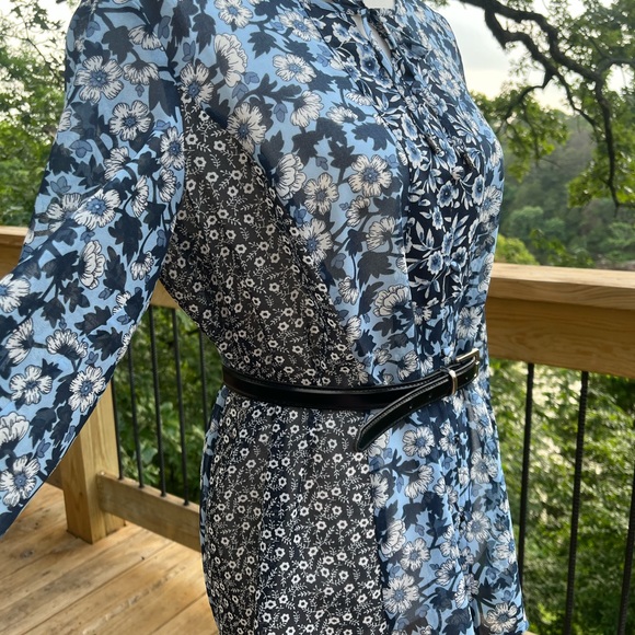 Woman’s shirt size S - Picture 2 of 6